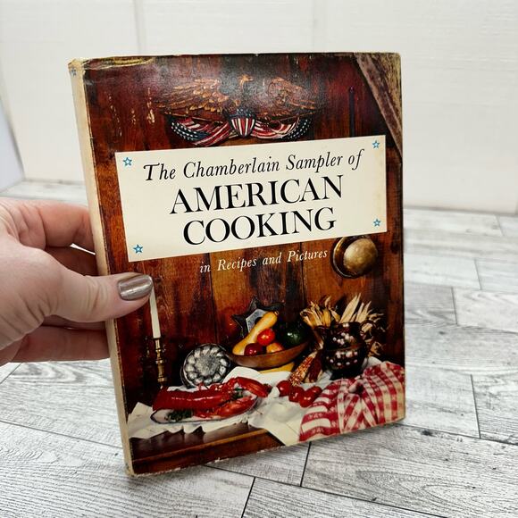 Chamberlain Sampler American Cooking Cookbook Vtg 1961 Hardcover DJ Recipes‎ - Picture 1 of 16